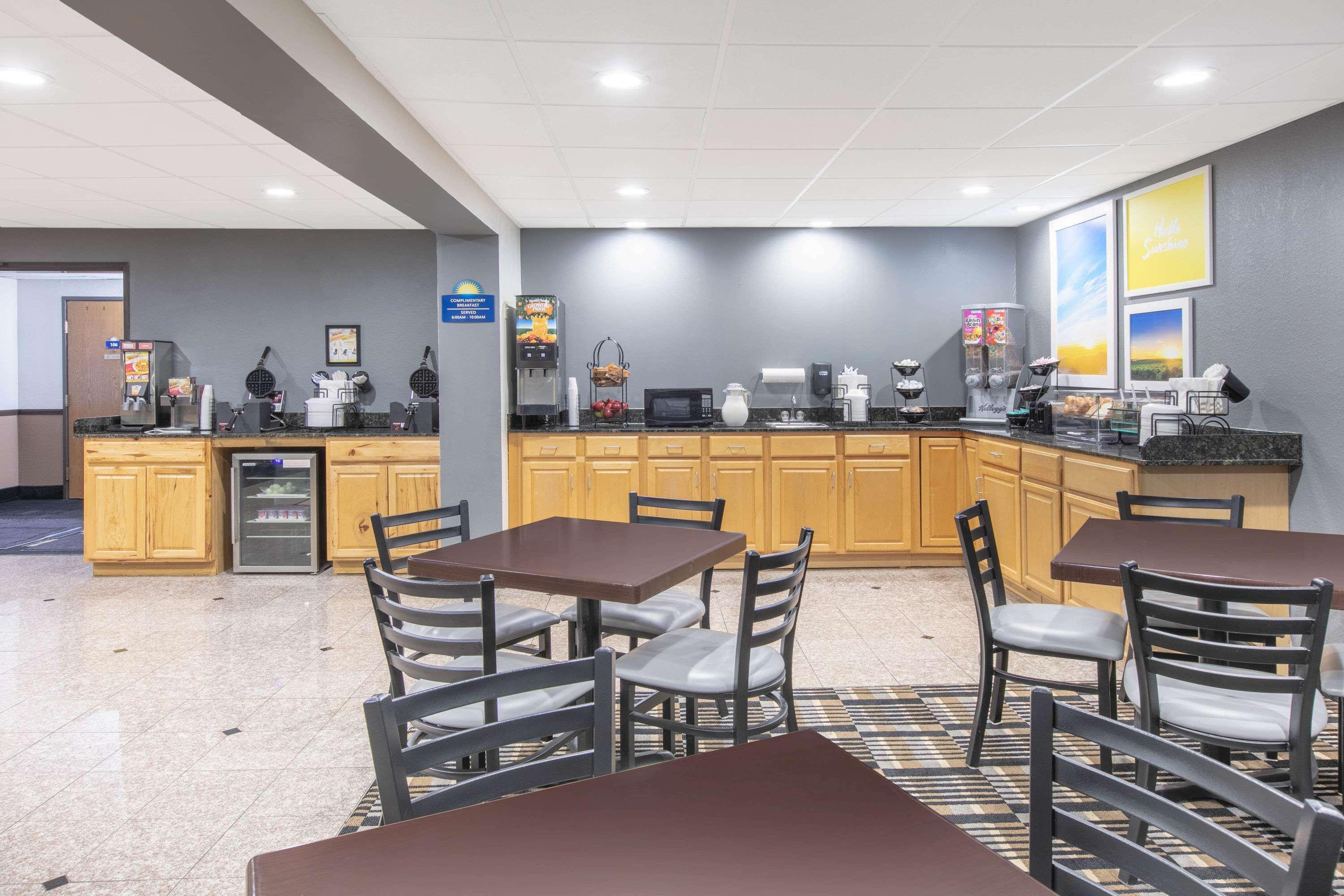 Days Inn By Wyndham Hornell Ny Esterno foto